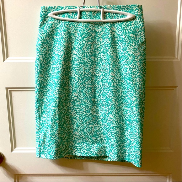 Size 4, J Crew, lined pencil skirt, sea foam green floral pattern, worn once